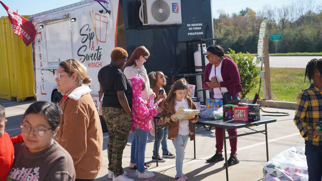HUGGS and Houston Furniture Bank support for families